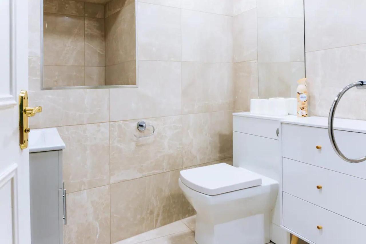 Homely 3 Bedroom In The Heart Of Central إدنبرة المظهر الخارجي الصورة