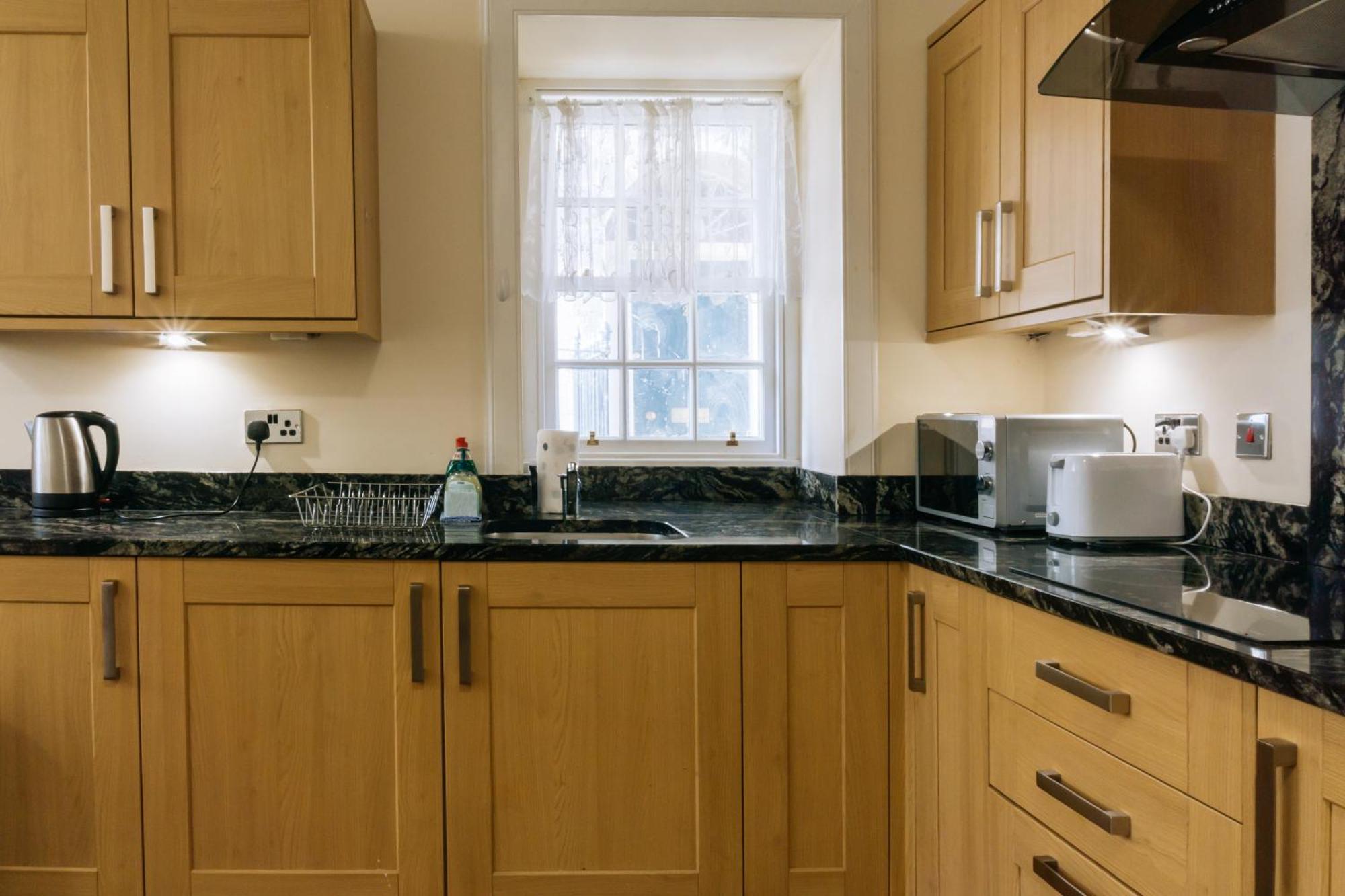 Homely 3 Bedroom In The Heart Of Central إدنبرة المظهر الخارجي الصورة